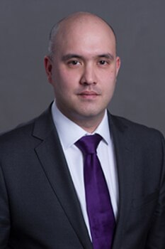 Ian Lyons