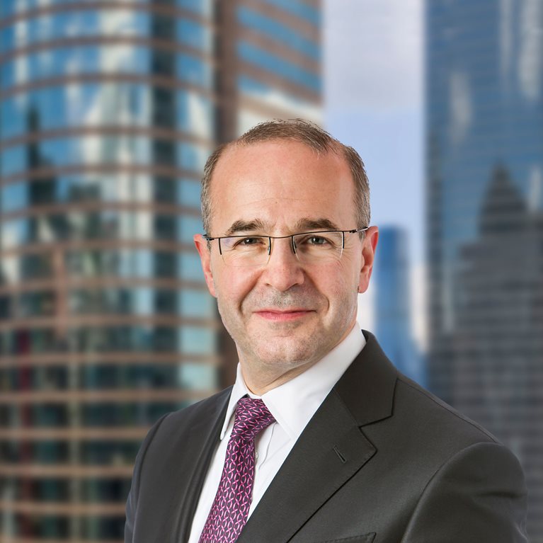 Kevin Sneader