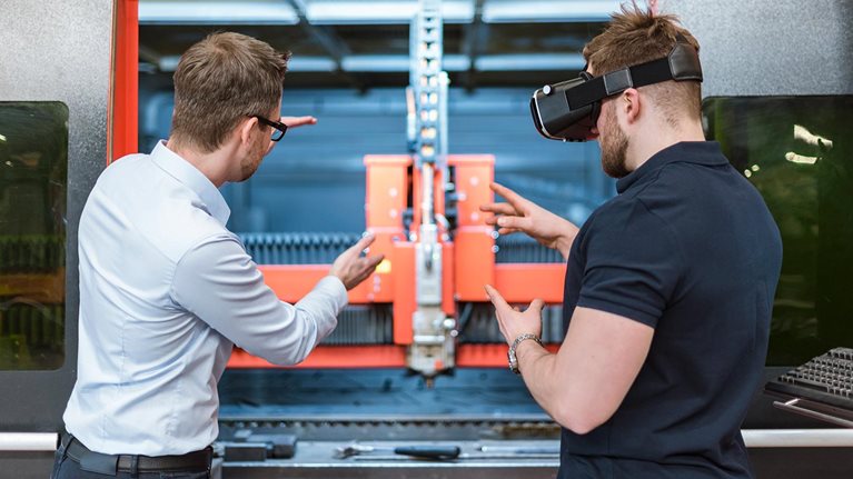 New research and Center prepare leaders for the world of 5G and advanced connectivity