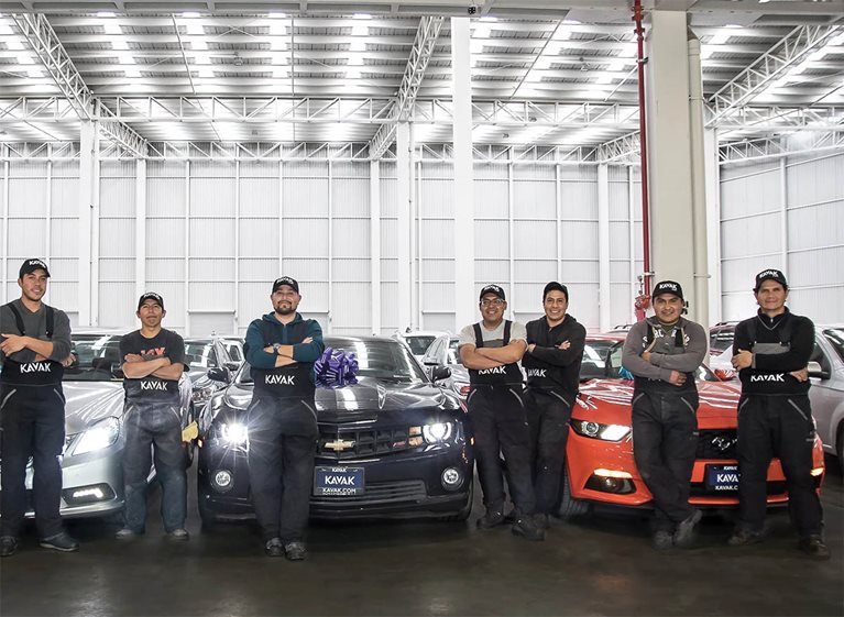 Kavak team